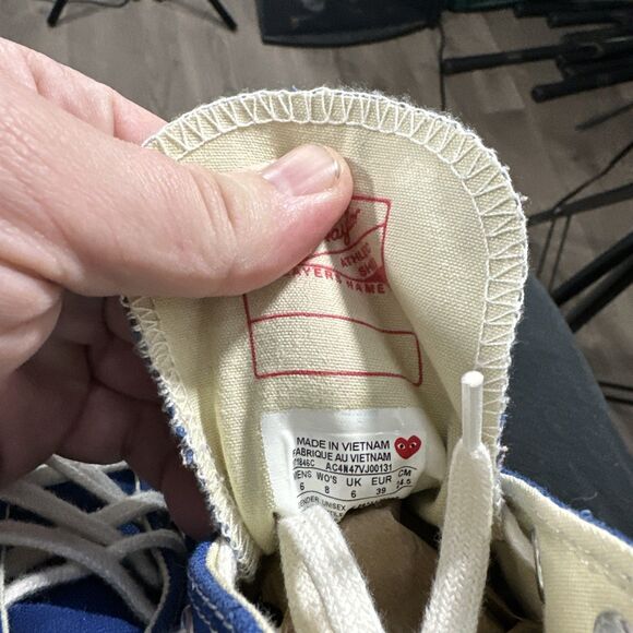 Comme Des Garcons Play X Chuck Taylor All Star 70s Hi Shoes Men's 6 Women's 8 - Picture 6 of 6